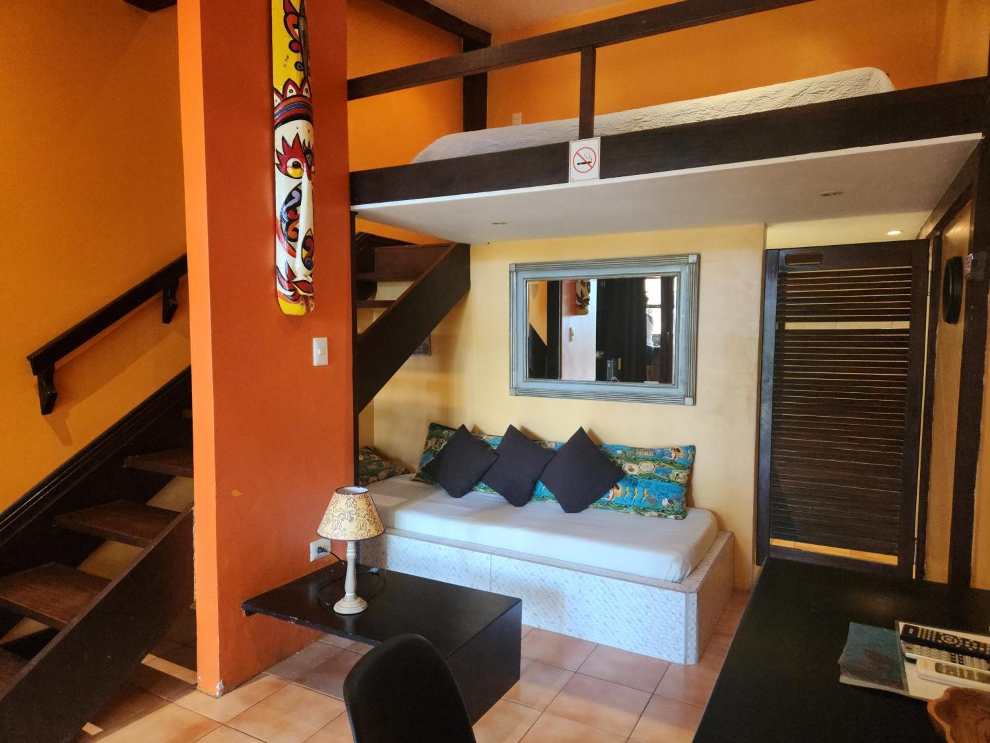 La Palapa 3*